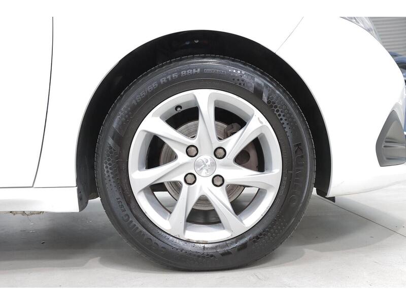 Peugeot 208 1.2 PureTech Active Euro 6 (s/s) 5dr - U151