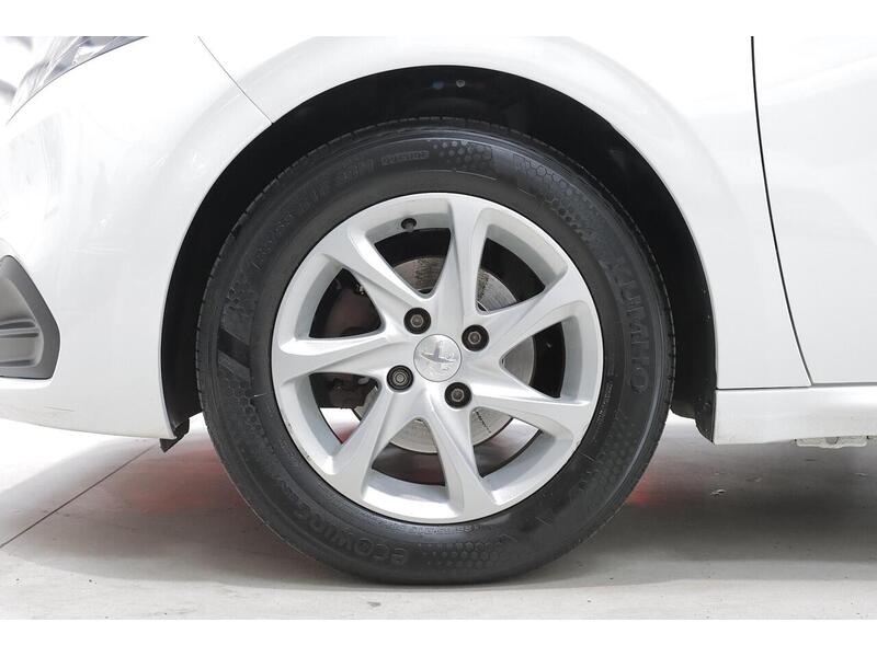 Peugeot 208 1.2 PureTech Active Euro 6 (s/s) 5dr - U151
