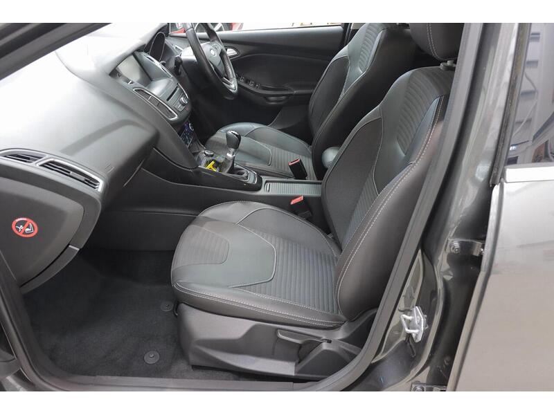 Ford Focus 1.5 TDCi Titanium X Euro 6 (s/s) 5dr - U153