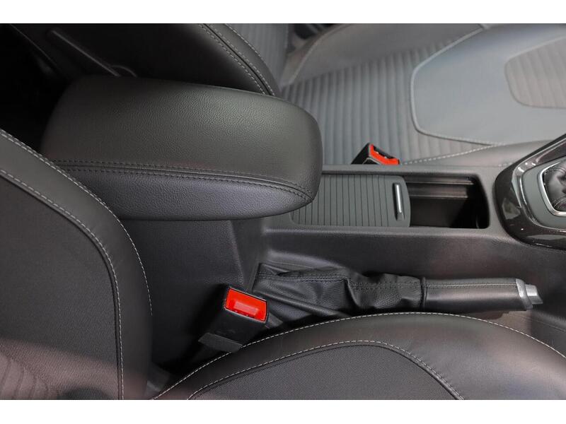 Ford Focus 1.5 TDCi Titanium X Euro 6 (s/s) 5dr - U153