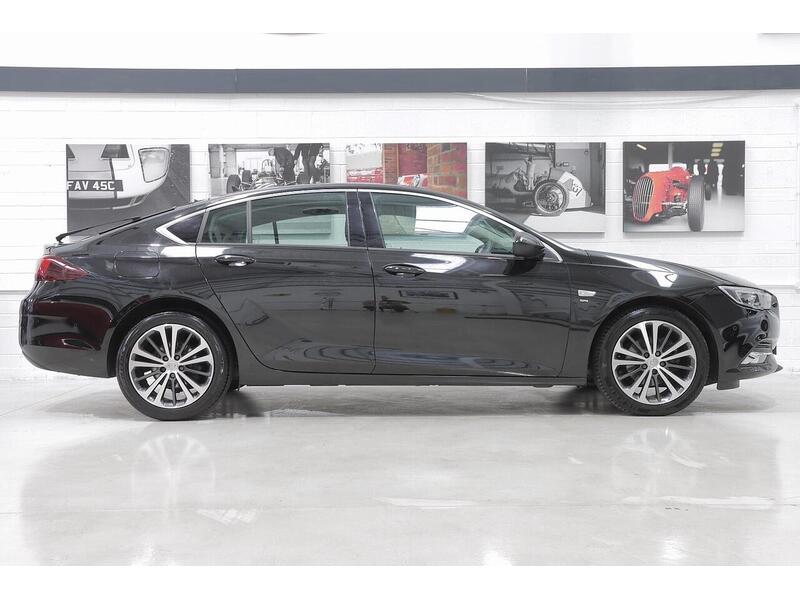 Vauxhall Insignia 1.5i Turbo GPF SRi Nav Grand Sport Euro 6 (s/s) 5dr - U155