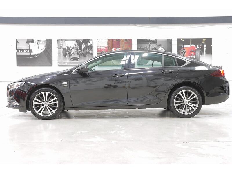 Vauxhall Insignia 1.5i Turbo GPF SRi Nav Grand Sport Euro 6 (s/s) 5dr - U155