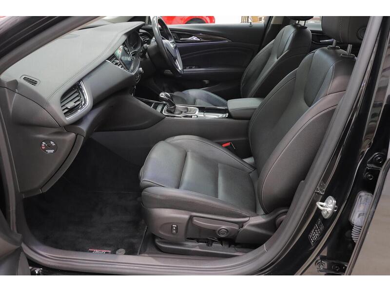 Vauxhall Insignia 1.5i Turbo GPF SRi Nav Grand Sport Euro 6 (s/s) 5dr - U155