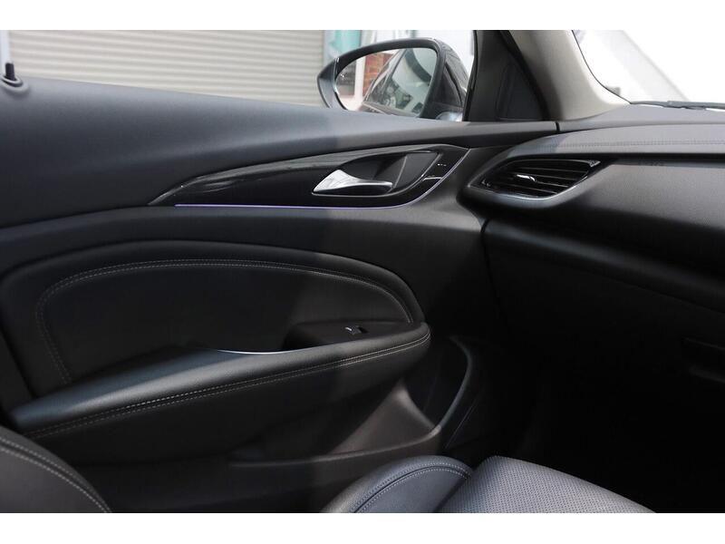 Vauxhall Insignia 1.5i Turbo GPF SRi Nav Grand Sport Euro 6 (s/s) 5dr - U155