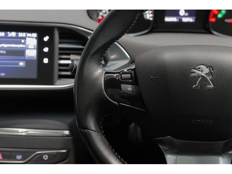 Peugeot 308 1.6 e-HDi Feline Euro 5 (s/s) 5dr - U157