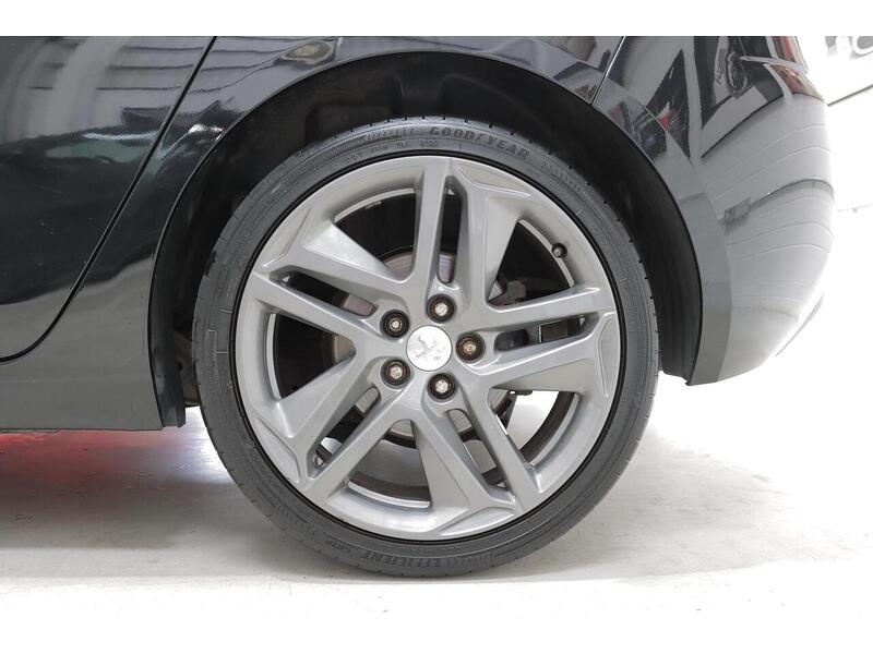 Peugeot 308 1.6 e-HDi Feline Euro 5 (s/s) 5dr - U157