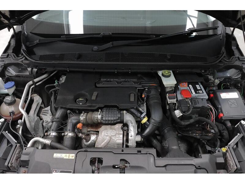 Peugeot 308 1.6 e-HDi Feline Euro 5 (s/s) 5dr - U157