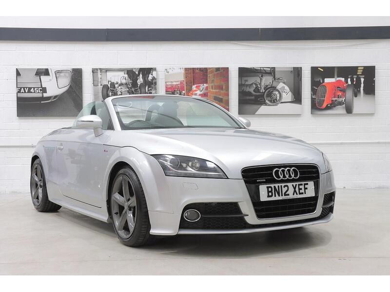 Audi TT 2.0 TFSI S line Roadster S Tronic quattro Euro 5 (s/s) 2dr - U159