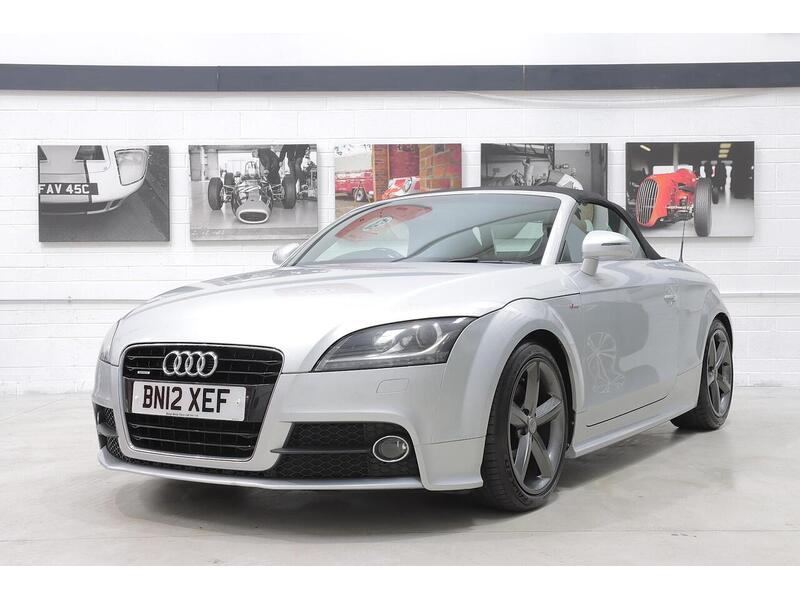 Audi TT 2.0 TFSI S line Roadster S Tronic quattro Euro 5 (s/s) 2dr - U159