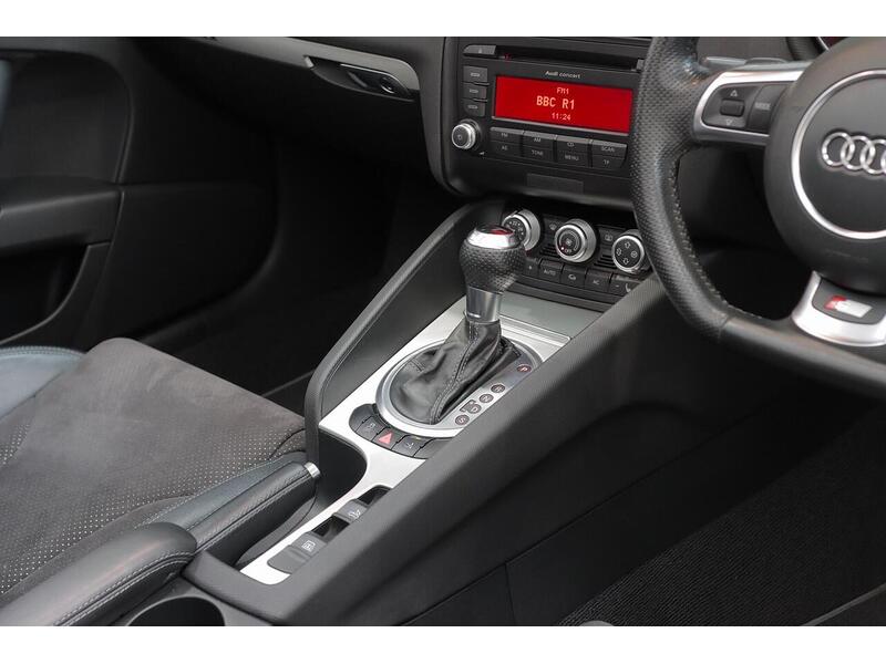Audi TT 2.0 TFSI S line Roadster S Tronic quattro Euro 5 (s/s) 2dr - U159