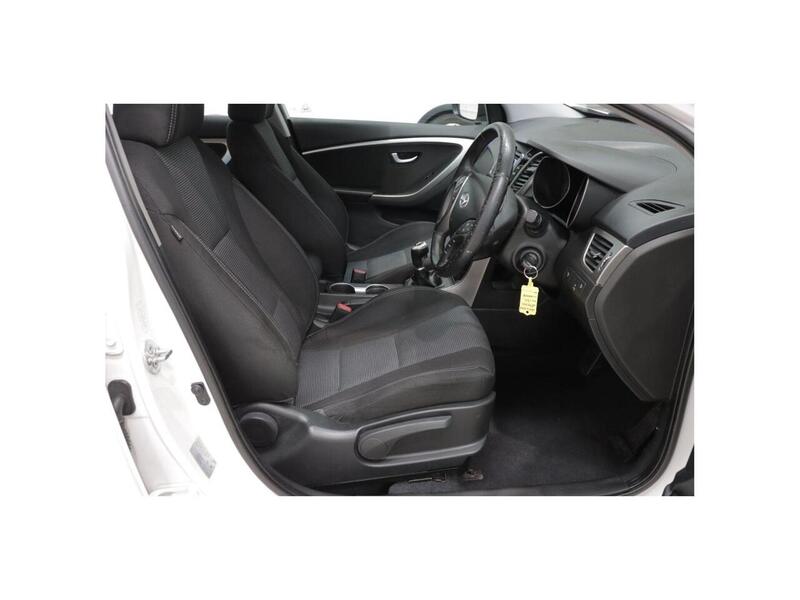 Hyundai i30 1.4 Active Euro 5 5dr - U160