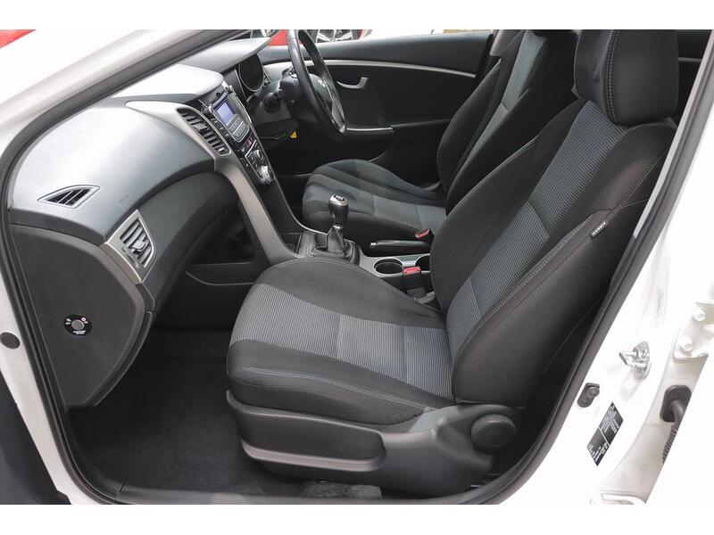 Hyundai i30 1.4 Active Euro 5 5dr - U160