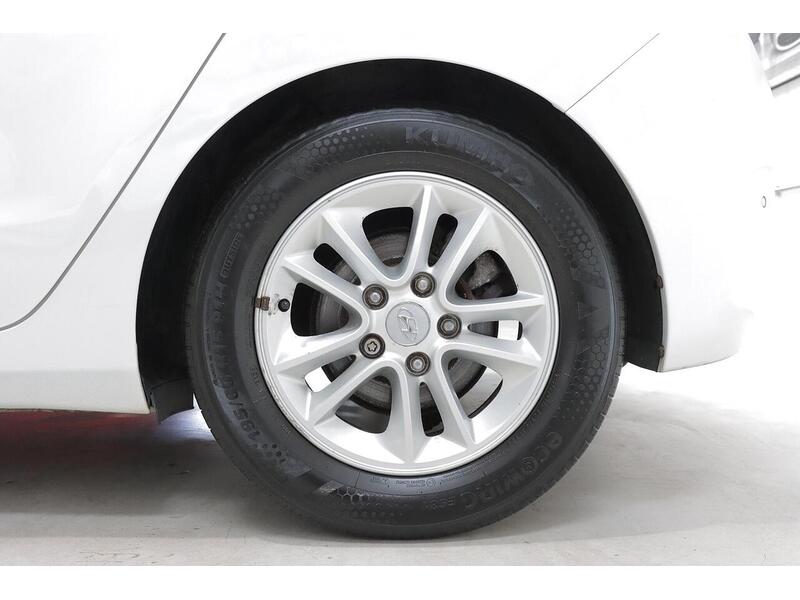 Hyundai i30 1.4 Active Euro 5 5dr - U160