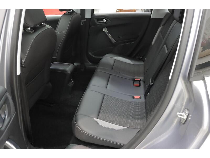 Peugeot 2008 1.2 PureTech Allure Euro 6 5dr - U164