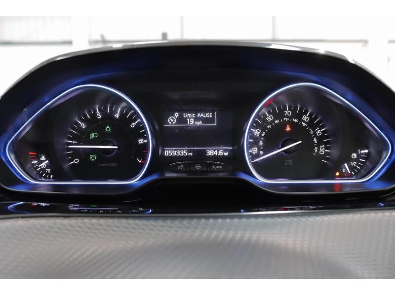 Peugeot 2008 1.2 PureTech Allure Euro 6 5dr - U164