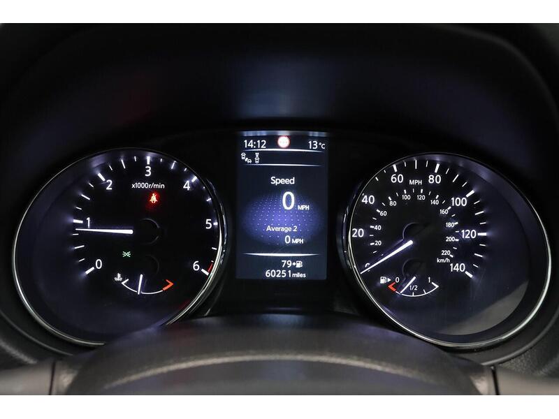Nissan Qashqai 1.5 dCi Tekna SUV 5dr Diesel Manual 2WD Euro 6 (s/s) (110 ps) - U173