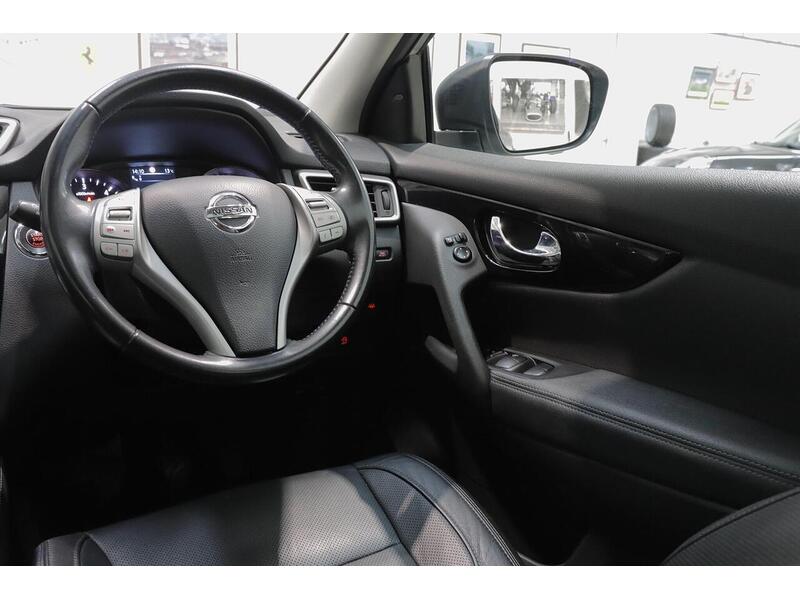 Nissan Qashqai 1.5 dCi Tekna SUV 5dr Diesel Manual 2WD Euro 6 (s/s) (110 ps) - U173