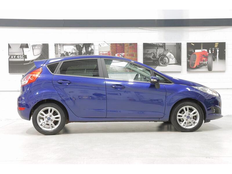 Ford Fiesta 1.25 Zetec Euro 5 5dr - U177