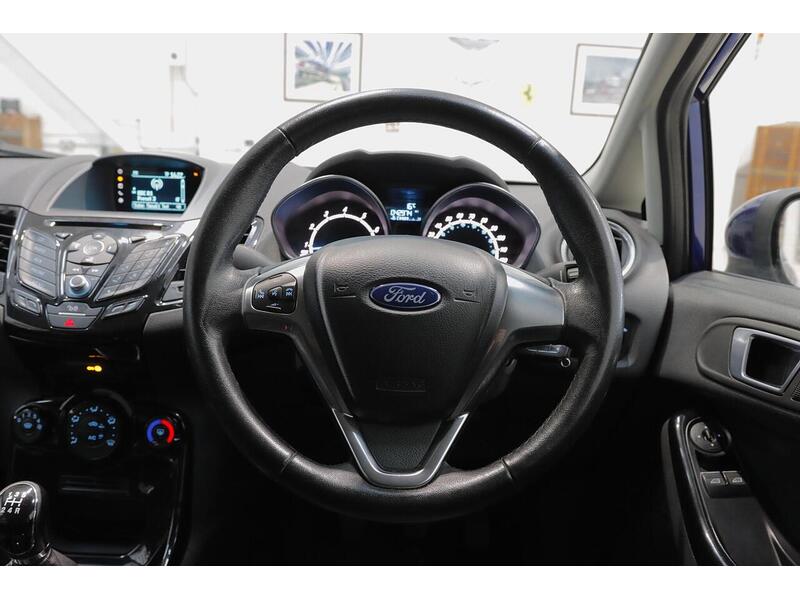Ford Fiesta 1.25 Zetec Euro 5 5dr - U177