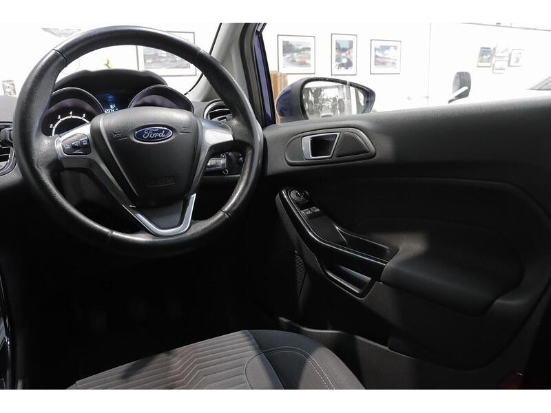 Ford Fiesta 1.25 Zetec Euro 5 5dr - U177