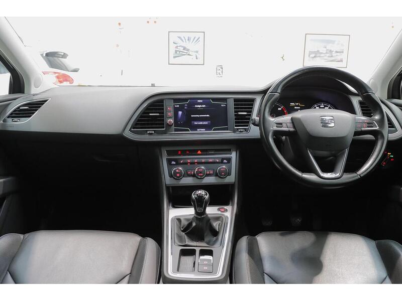 SEAT Leon 2.0 TDI XCELLENCE Technology Hatchback 5dr Diesel Manual Euro 6 (s/s) (184 ps) - U181