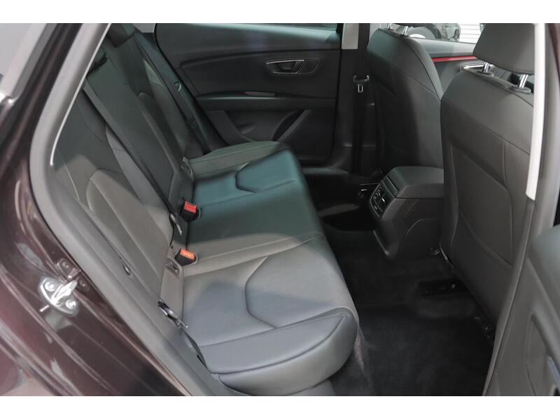 SEAT Leon 2.0 TDI XCELLENCE Technology Hatchback 5dr Diesel Manual Euro 6 (s/s) (184 ps) - U181