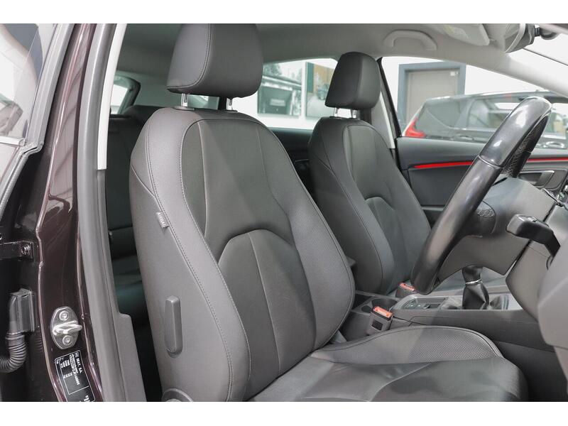SEAT Leon 2.0 TDI XCELLENCE Technology Hatchback 5dr Diesel Manual Euro 6 (s/s) (184 ps) - U181