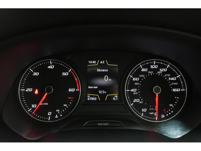 SEAT Leon 2.0 TDI XCELLENCE Technology Hatchback 5dr Diesel Manual Euro 6 (s/s) (184 ps) - U181