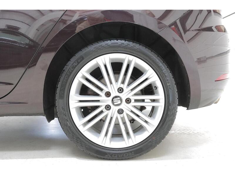 SEAT Leon 2.0 TDI XCELLENCE Technology Hatchback 5dr Diesel Manual Euro 6 (s/s) (184 ps) - U181