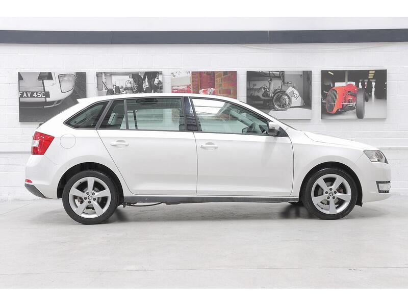 Skoda Rapid Spaceback 1.2 TSI SE Tech Euro 6 (s/s) 5dr - U185