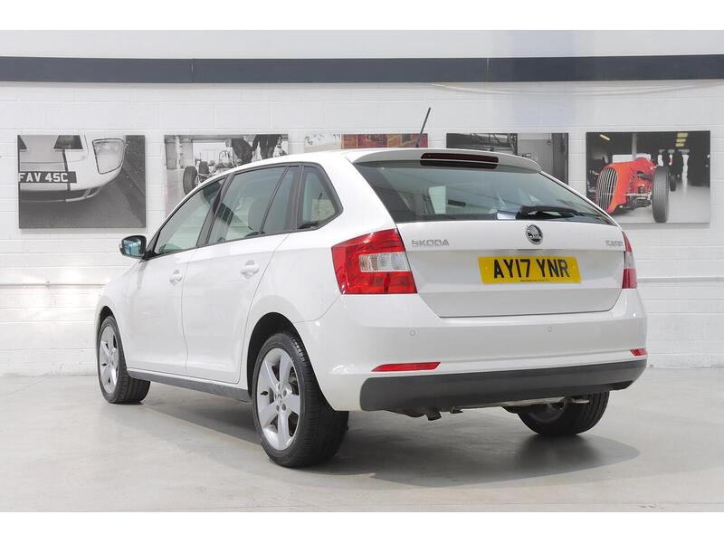 Skoda Rapid Spaceback 1.2 TSI SE Tech Euro 6 (s/s) 5dr - U185