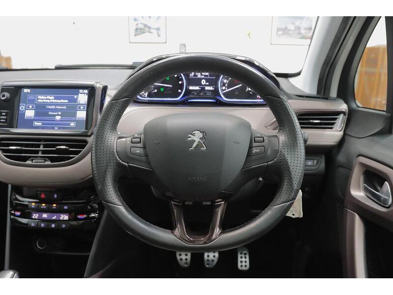 Peugeot 2008 1.6 e-HDi Feline Euro 5 (s/s) 5dr (Calima) - U190