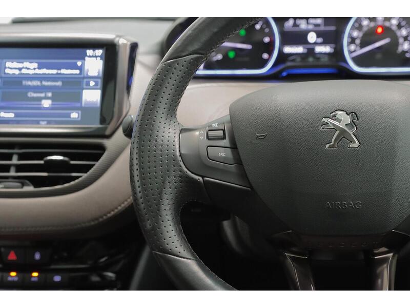 Peugeot 2008 1.6 e-HDi Feline Euro 5 (s/s) 5dr (Calima) - U190