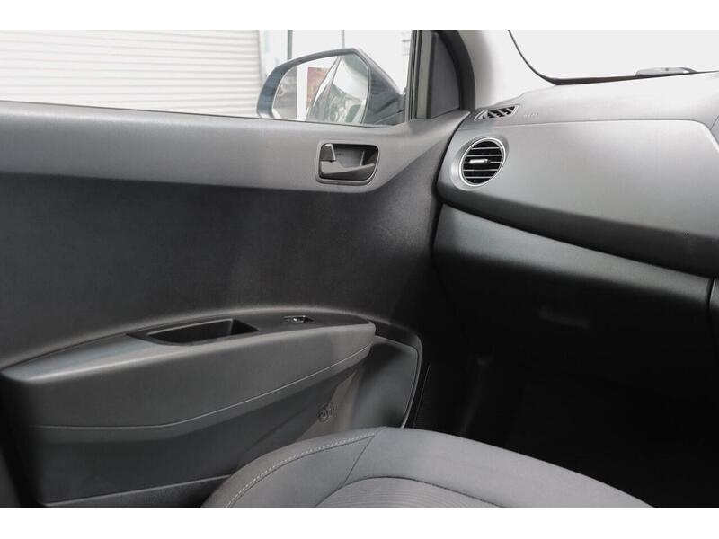 Hyundai i10 1.0 SE Euro 6 5dr - U192