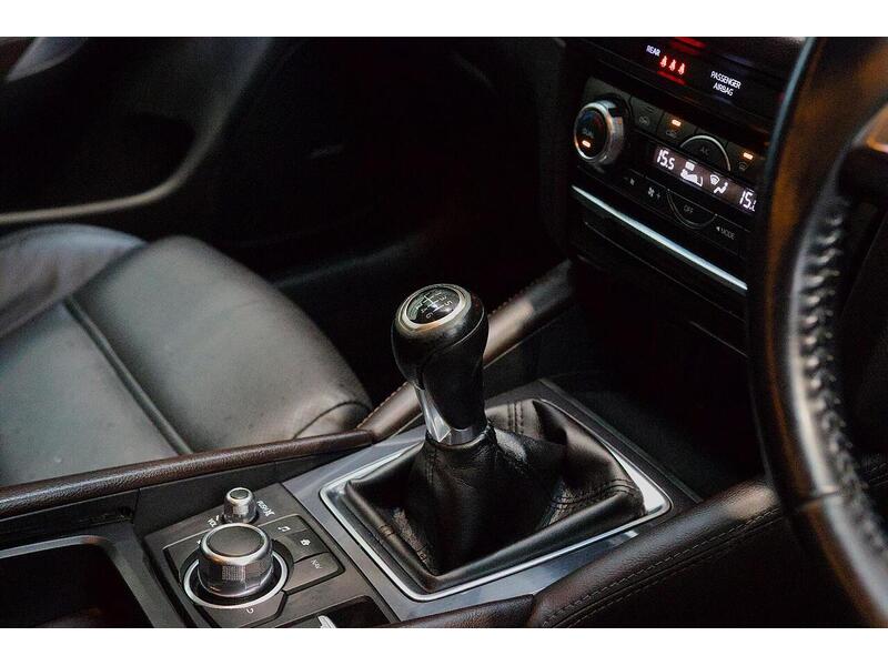 Mazda Mazda6 2.2 SKYACTIV-D Sport Nav Tourer Euro 6 (s/s) 5dr - U194