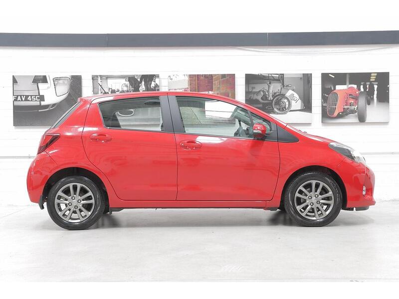 Toyota Yaris 1.33 Dual VVT-i Icon Euro 5 5dr Euro 5 - U199