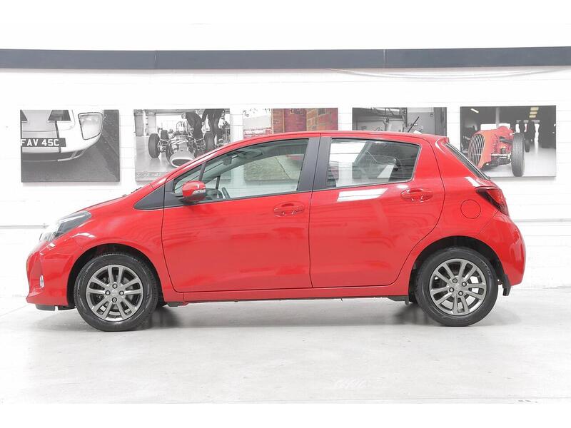Toyota Yaris 1.33 Dual VVT-i Icon Euro 5 5dr Euro 5 - U199