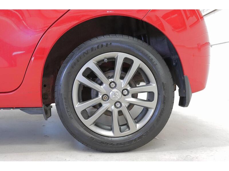 Toyota Yaris 1.33 Dual VVT-i Icon Euro 5 5dr Euro 5 - U199