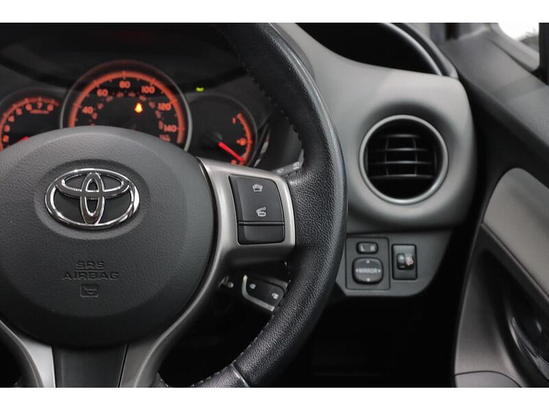 Toyota Yaris 1.33 Dual VVT-i Icon Euro 5 5dr Euro 5 - U199
