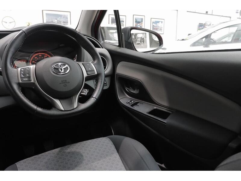 Toyota Yaris 1.33 Dual VVT-i Icon Euro 5 5dr Euro 5 - U199