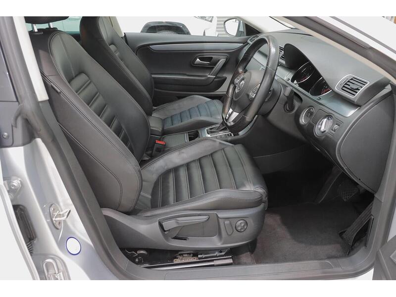 Volkswagen CC 2.0 TDI BlueMotion Tech R-Line DSG Euro 5 (s/s) 4dr - U203