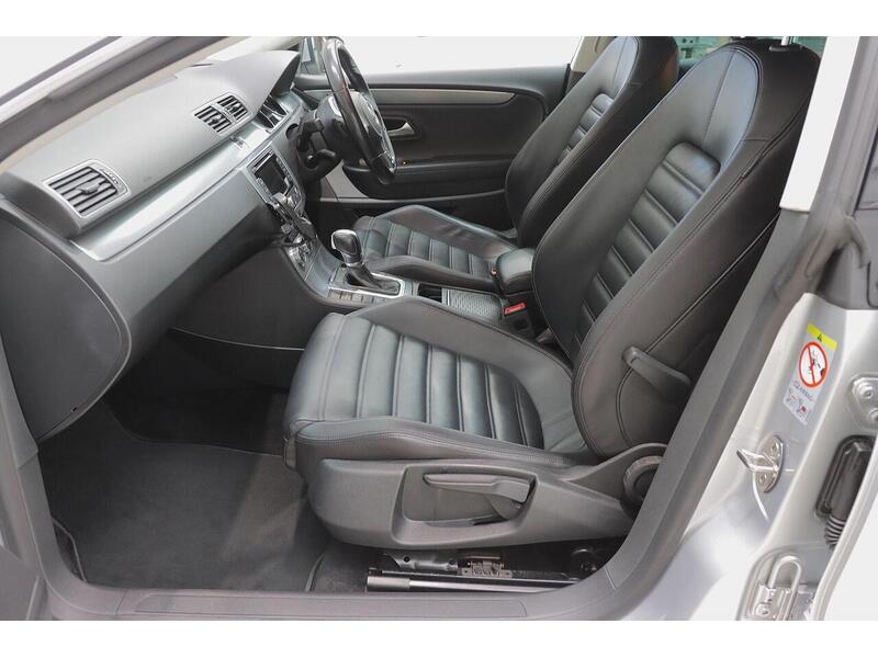 Volkswagen CC 2.0 TDI BlueMotion Tech R-Line DSG Euro 5 (s/s) 4dr - U203