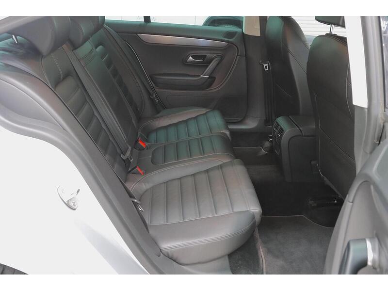 Volkswagen CC 2.0 TDI BlueMotion Tech R-Line DSG Euro 5 (s/s) 4dr - U203