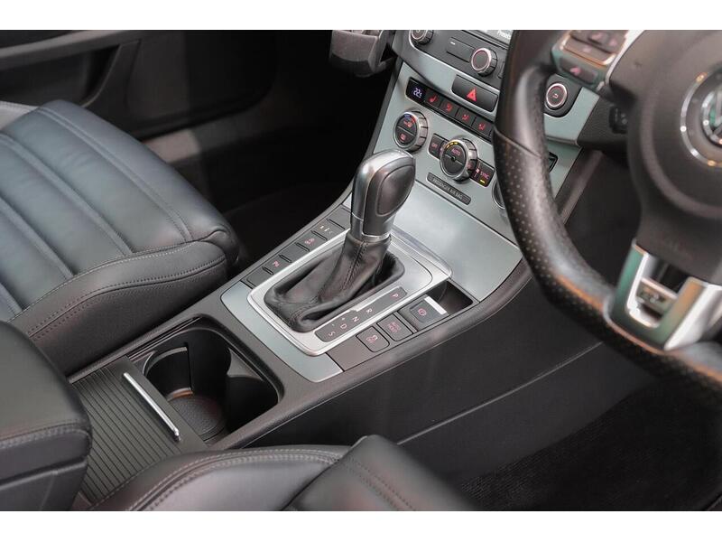 Volkswagen CC 2.0 TDI BlueMotion Tech R-Line DSG Euro 5 (s/s) 4dr - U203