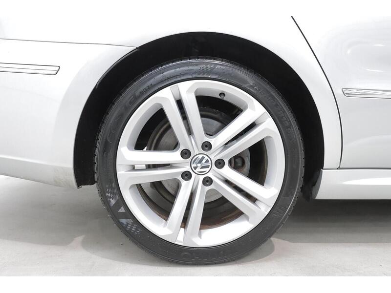 Volkswagen CC 2.0 TDI BlueMotion Tech R-Line DSG Euro 5 (s/s) 4dr - U203