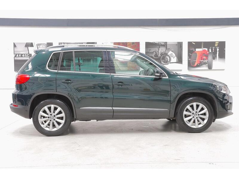 Volkswagen Tiguan 2.0 TDI BlueMotion Tech Match 4WD Euro 5 (s/s) 5dr - U204