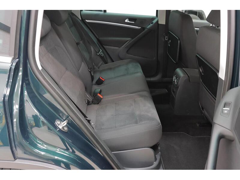 Volkswagen Tiguan 2.0 TDI BlueMotion Tech Match 4WD Euro 5 (s/s) 5dr - U204