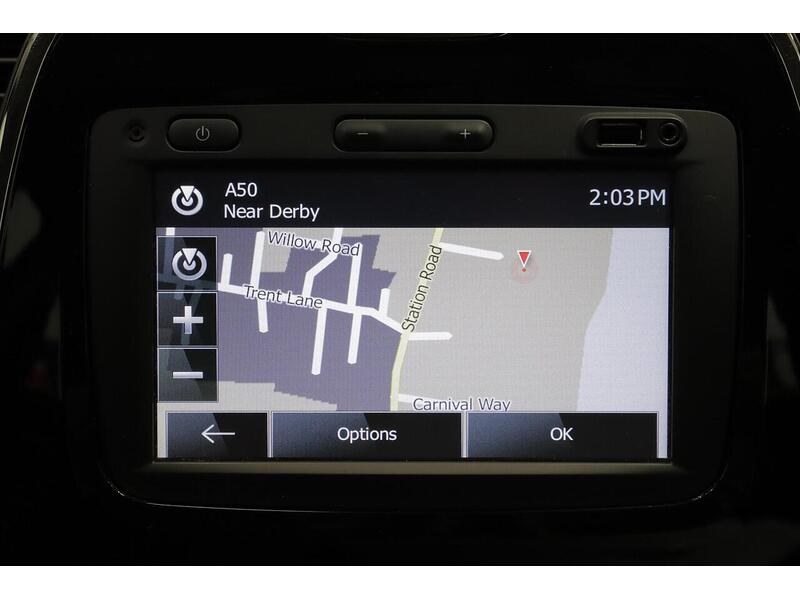 Renault Captur 1.5 dCi ENERGY Dynamique MediaNav Euro 5 (s/s) 5dr - U205