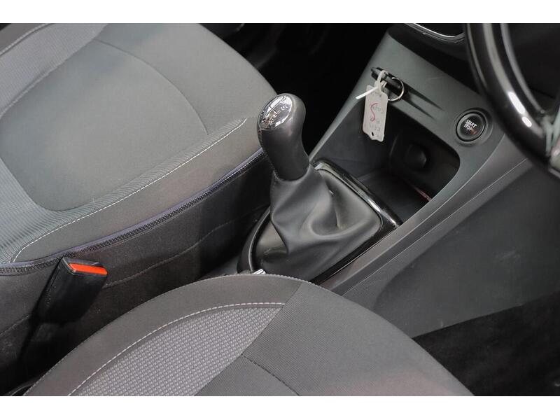 Renault Captur 1.5 dCi ENERGY Dynamique MediaNav Euro 5 (s/s) 5dr - U205