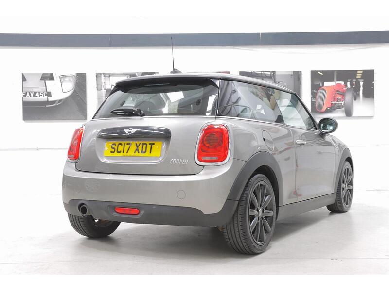 MINI Hatch 1.5 Cooper Euro 6 (s/s) 3dr - U206